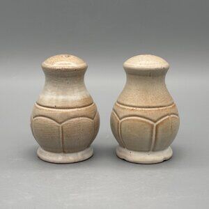 Vintage Stoneware Salt and Pepper Shakers Beige Rustic Glaze Farmhouse Tableware